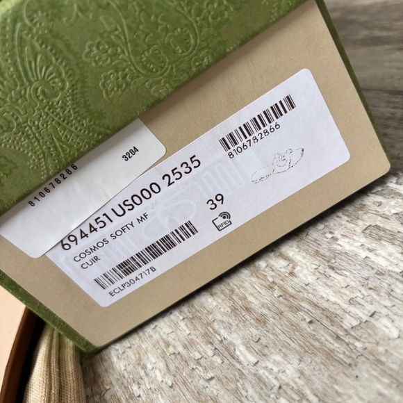 Gucci Sandals - Picture 2 of 4